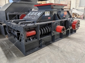 800x600型對輥破碎草莓视频IOS官网發貨 河卵石製砂