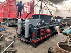 1200x800大型液壓對輥草莓视频污在线观看發貨 破碎石灰石