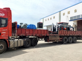 2PG1508大型破碎設備液壓對輥草莓视频污在线观看發往陝西