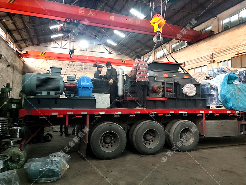 2PGY1200x800鵝卵石液壓對輥草莓视频IOS官网發往重慶