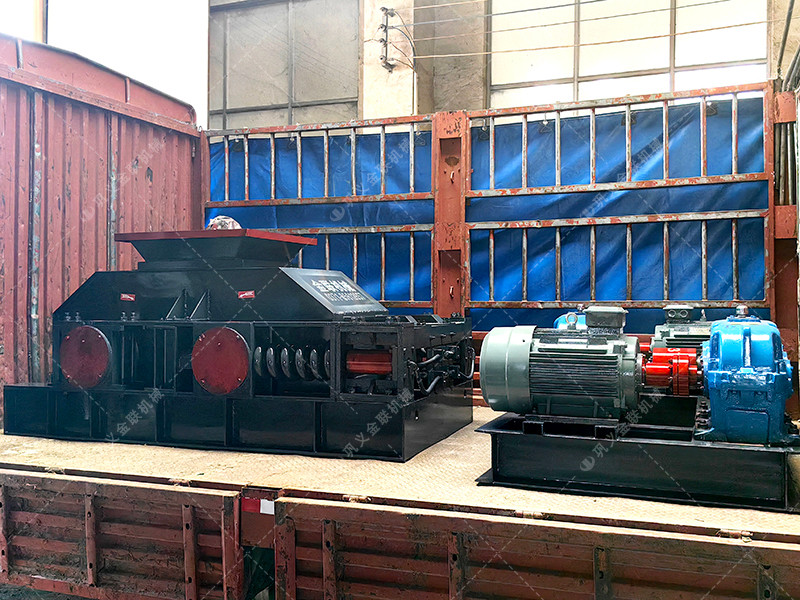 2PG800*600對輥草莓视频污在线观看發往廣東三江_鵝卵石製砂