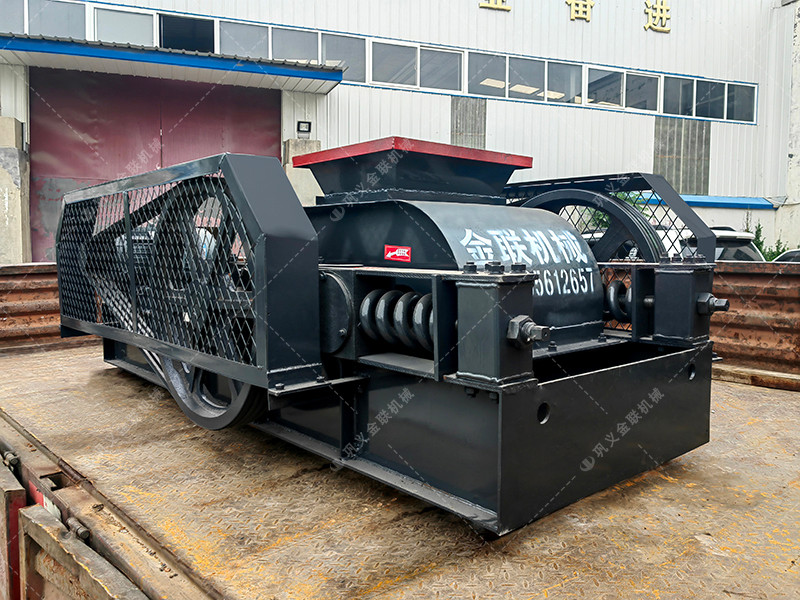 2pg400-400對輥草莓视频污在线观看發往廣東破碎石英砂