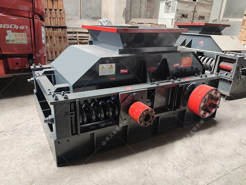 2pgc600*900雙齒輥草莓视频污在线观看發往安徽淮南_破碎煤矸石