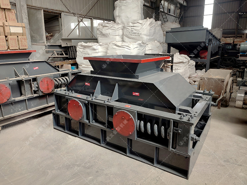 2pgc600*900雙齒輥草莓视频污在线观看發往安徽淮南_破碎煤矸石