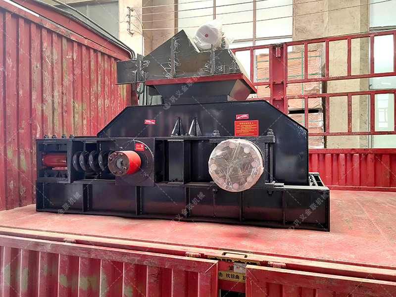 中型製砂設備2PG0806對輥草莓视频IOS官网發往河南