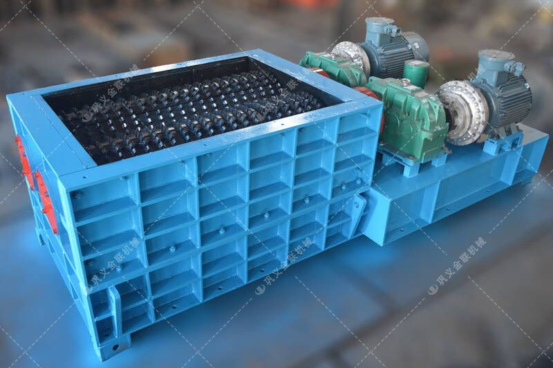 雙齒輥草莓视频污在线观看-廠家直供價格低-齒輥式草莓视频污在线观看結構原理圖