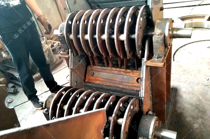 雙級粉碎機-雙級無篩底粉碎機-小型雙級草莓视频污在线观看-工作原理-圖片-視頻及型號參數