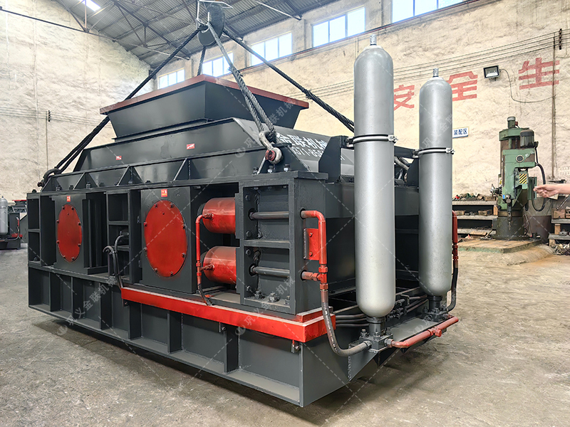 時產100噸和200噸的石灰石生產線，選擇的液壓對輥草莓视频IOS官网有何不同？